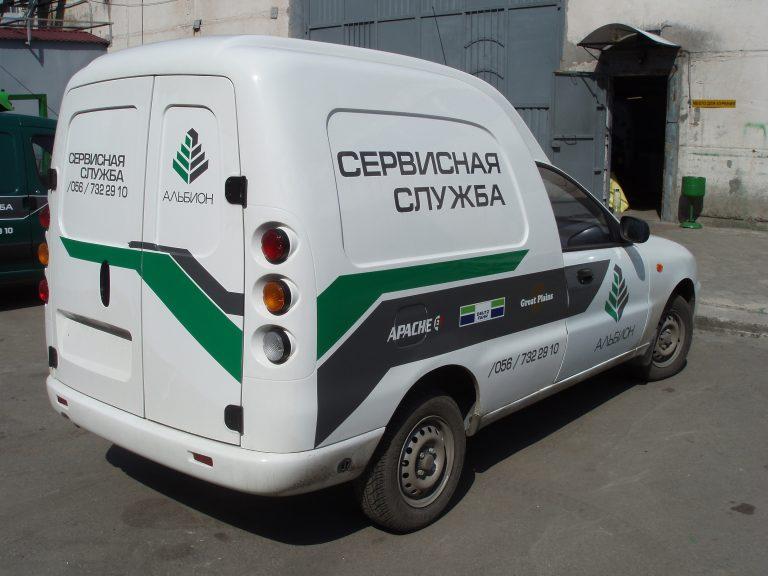 Реклама на транспорті